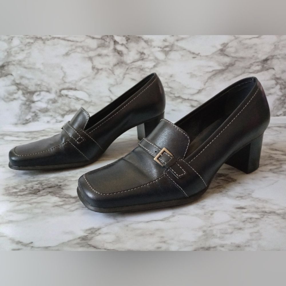 Bass High Heel Loafers Dark Navy Blue Size 7.5M
